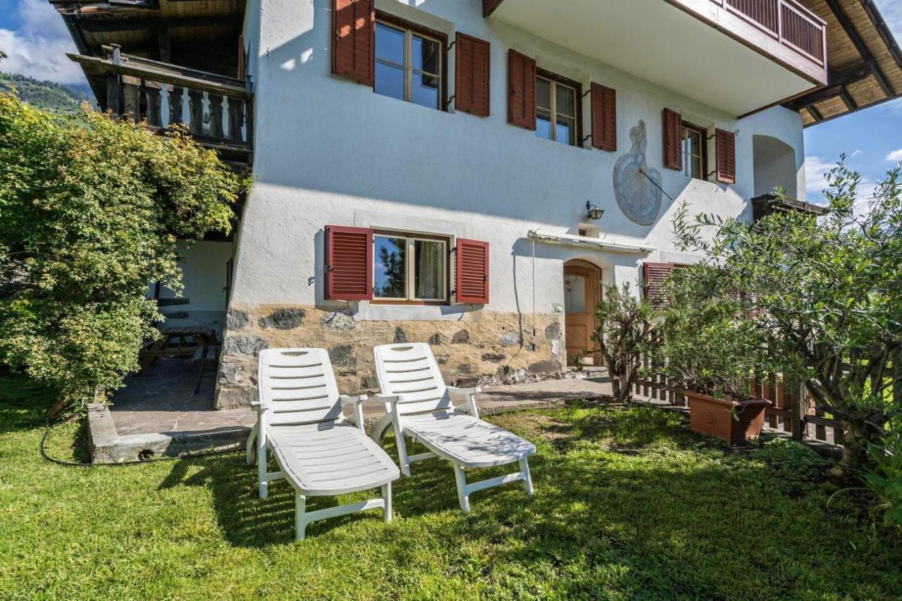 Ferienwohnung Lafreid Algund Exterior photo